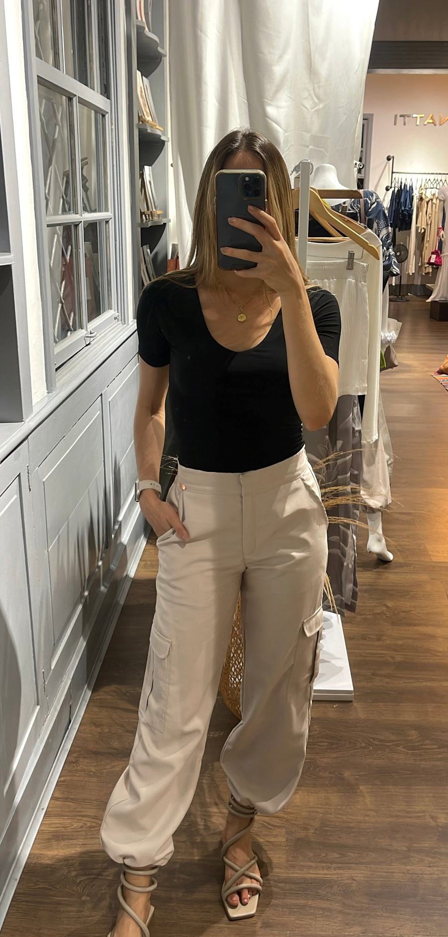 Top Mia